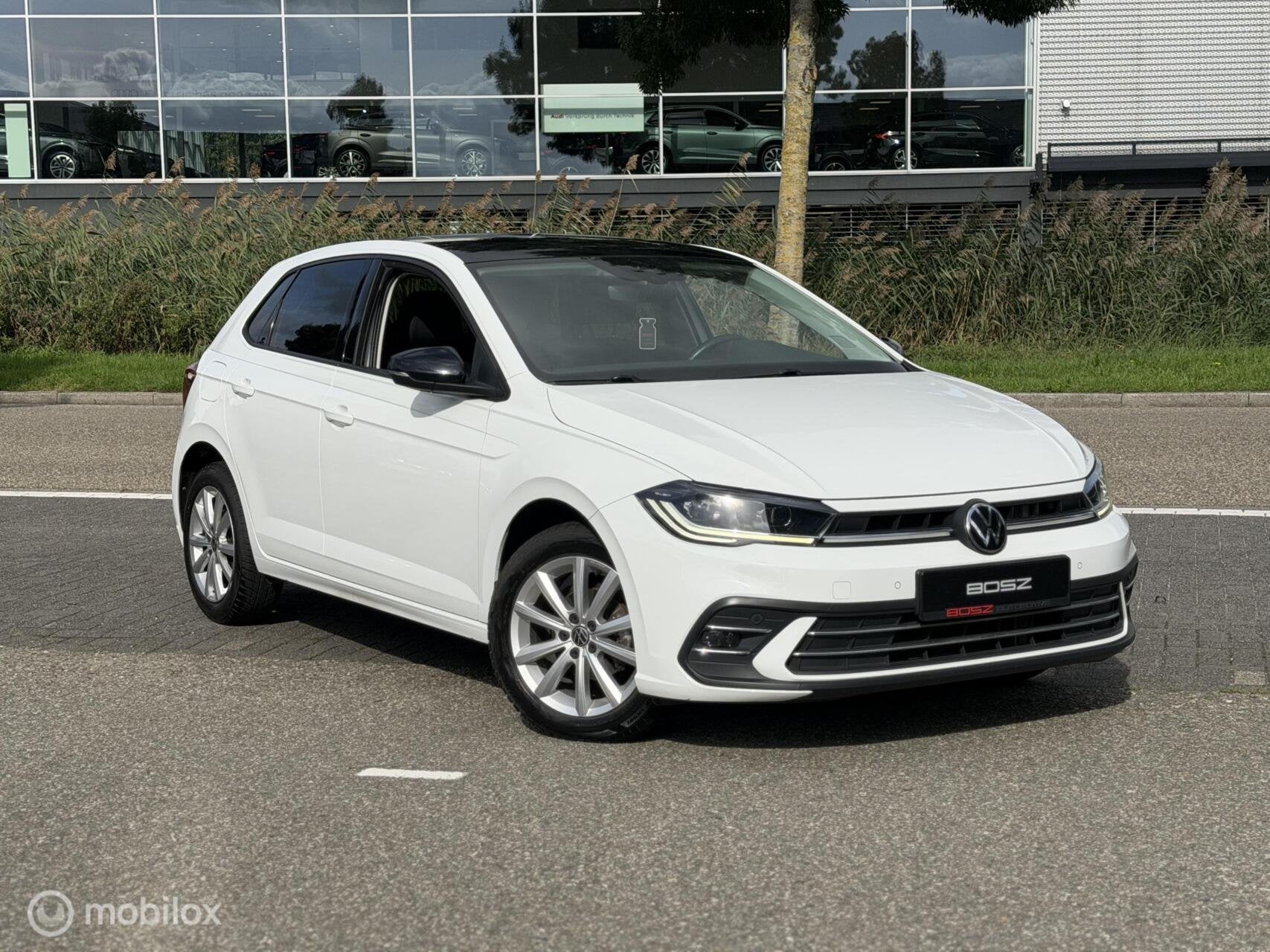 Volkswagen Polo 1.0 TSI Style DSG IQ LIGHT ACC LANE SFEER, Dealer onderhouden, Stof, 95 pk, Met garantie (alle)