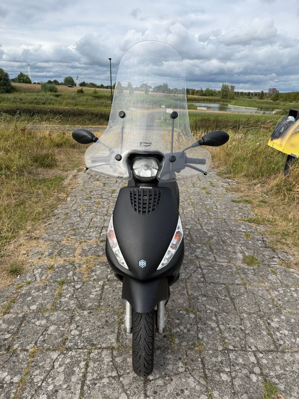 Piaggio C25 Zip Scooter - Mat Zwart met Windscherm, Ophalen, Gebruikt, Maximaal 45 km/u, Zip