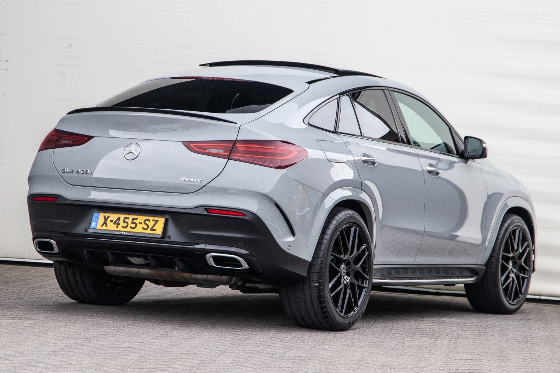 Mercedes-Benz GLE Coupé 400 e 4MATIC AMG Line Premium Plus, Auto's, Automaat, Dealer onderhouden, Gebruikt, 4 cilinders