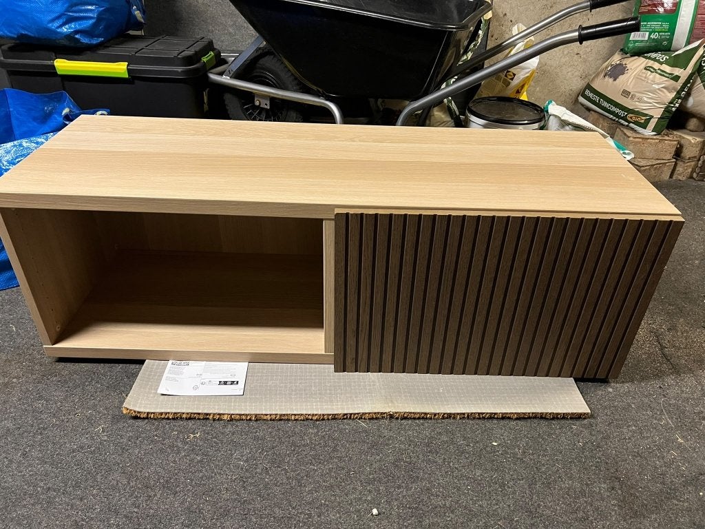 BESTA tv-meubel met BJÖRKÖVIKEN lattenfront en ophangbeslag!, Ophalen, Modern, japandi, scandinavisch, 150 tot 200 cm, Zo goed als nieuw
