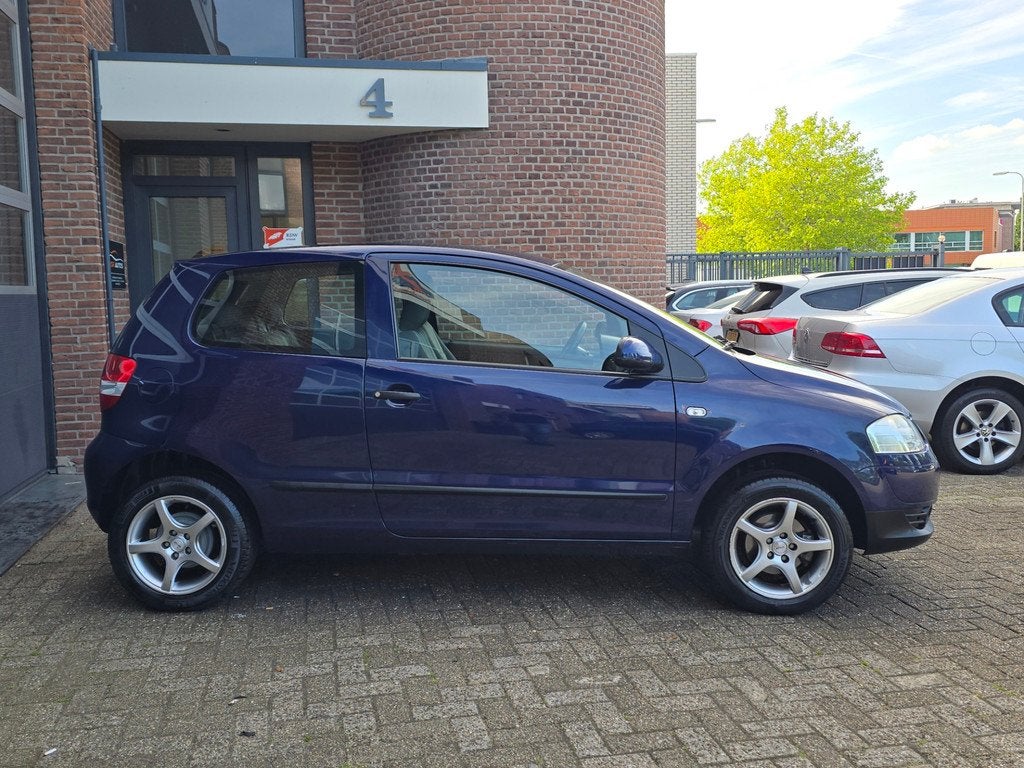 Volkswagen Fox 1.4 Trendline Apk |Nap |Hoogzit, Auto's, Volkswagen, Voorwielaandrijving, 15 km/l, 4 cilinders, Origineel Nederlands