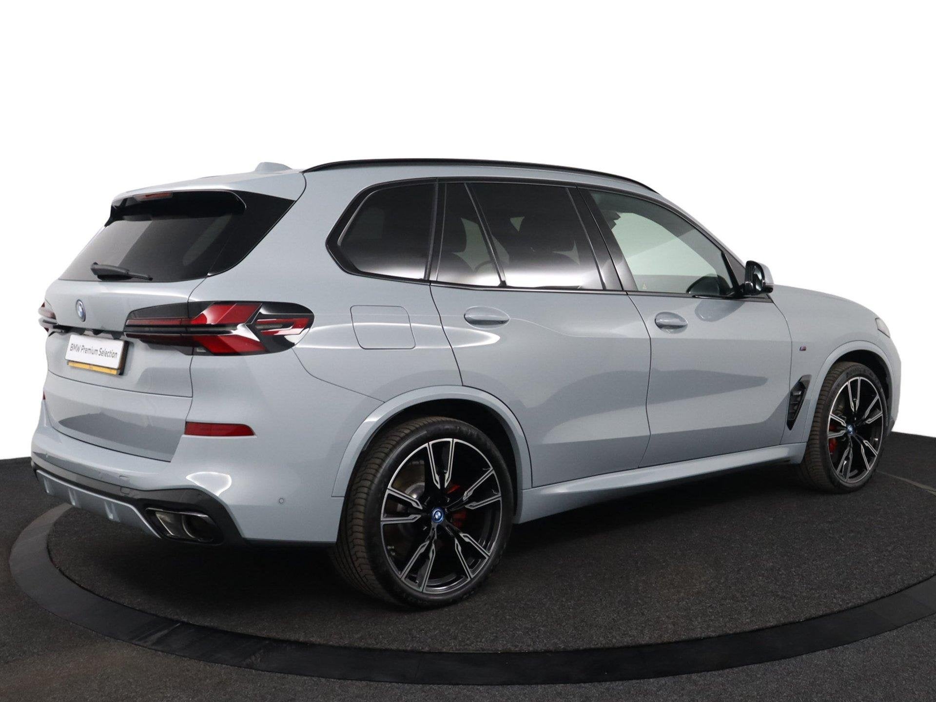 BMW X5 xDrive50e | SOH 100%| Sport Pakket Pro | Panoramadak, Gebruikt, 2395 kg, Met garantie (alle), 489 pk