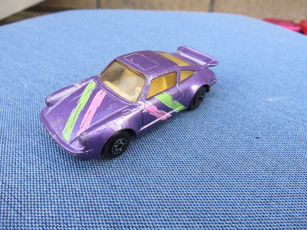 Maisto Porsche 911 Turbo paars, Ophalen of Verzenden, Gebruikt, Auto