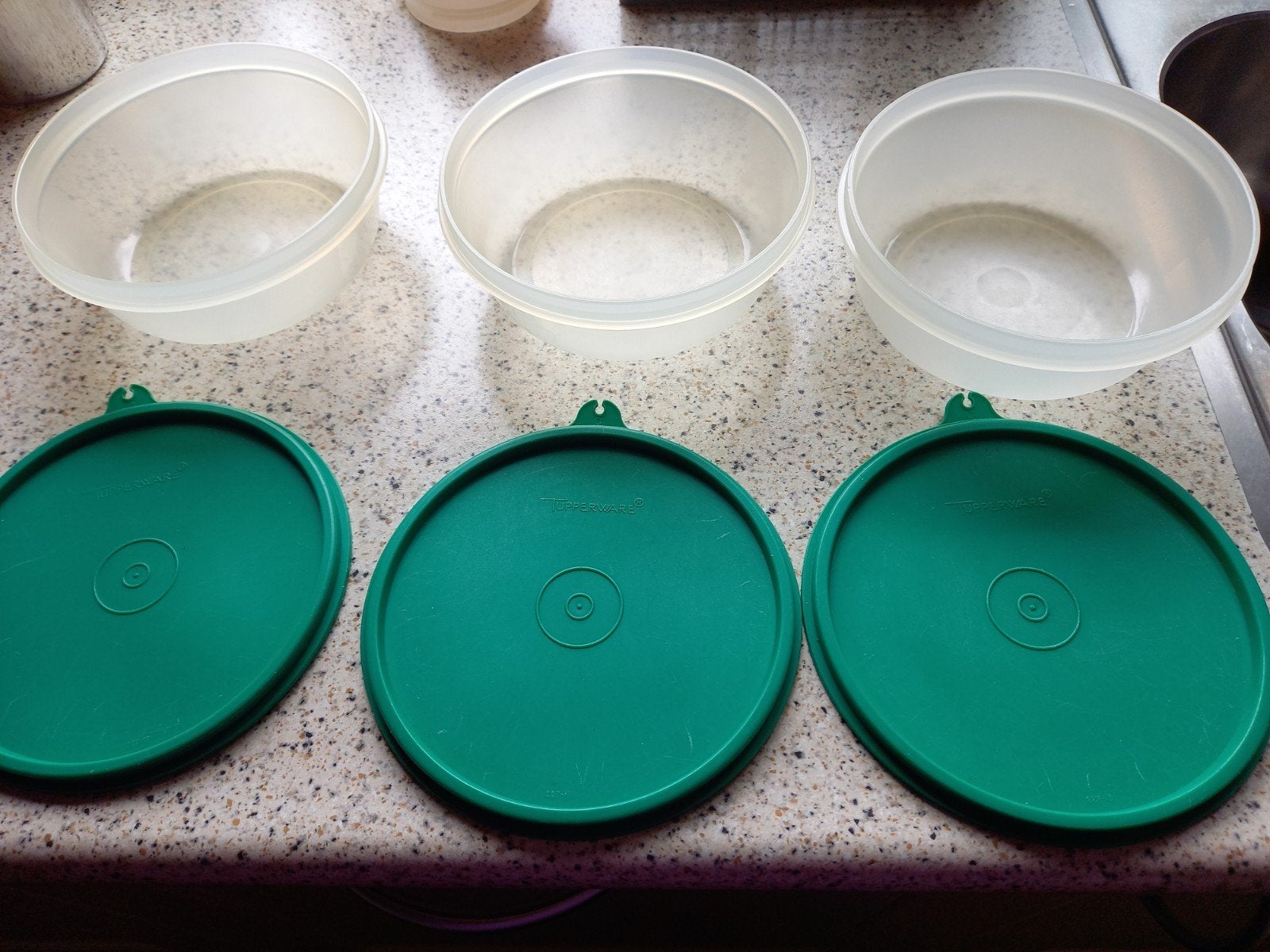 Tupperware kommen met deksel - 800 ml, Ophalen of Verzenden, Bak of Kom