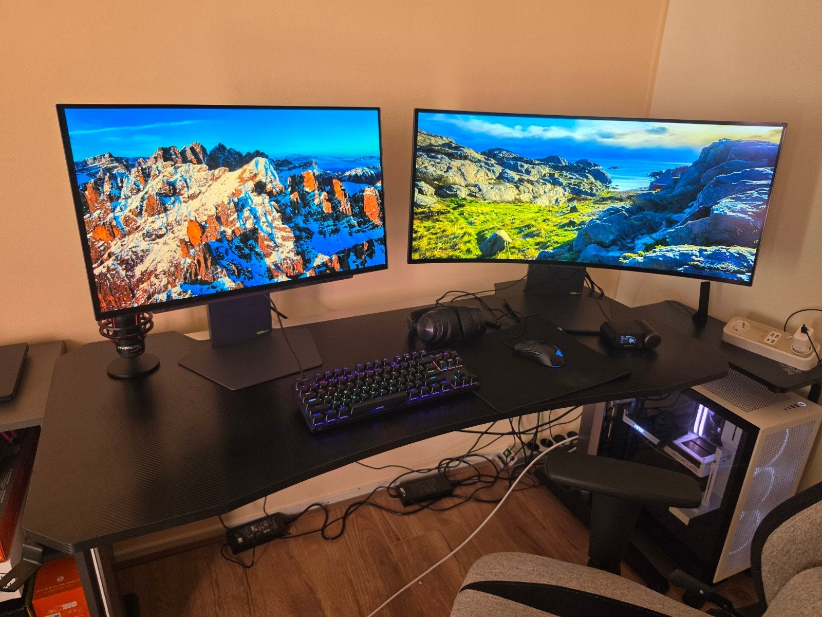 RTX 5080 Gaming PC + 2x LG OLED + Premium Accessories, Computers en Software, Desktop Pc's, Zo goed als nieuw, 4 Ghz of meer, SSD