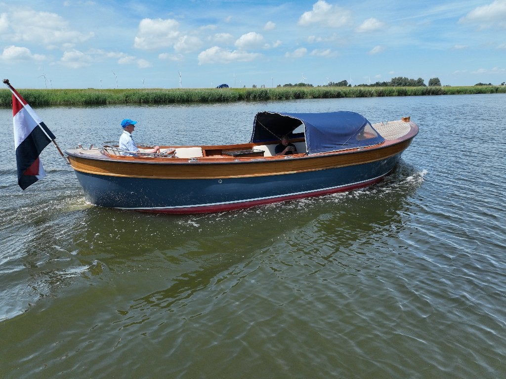Onderhoudsarme Reddingssloep bouwjaar 1984, Watersport en Boten, Sloepen, 60 pk, 9 m, Binnenboordmotor, 85 cm