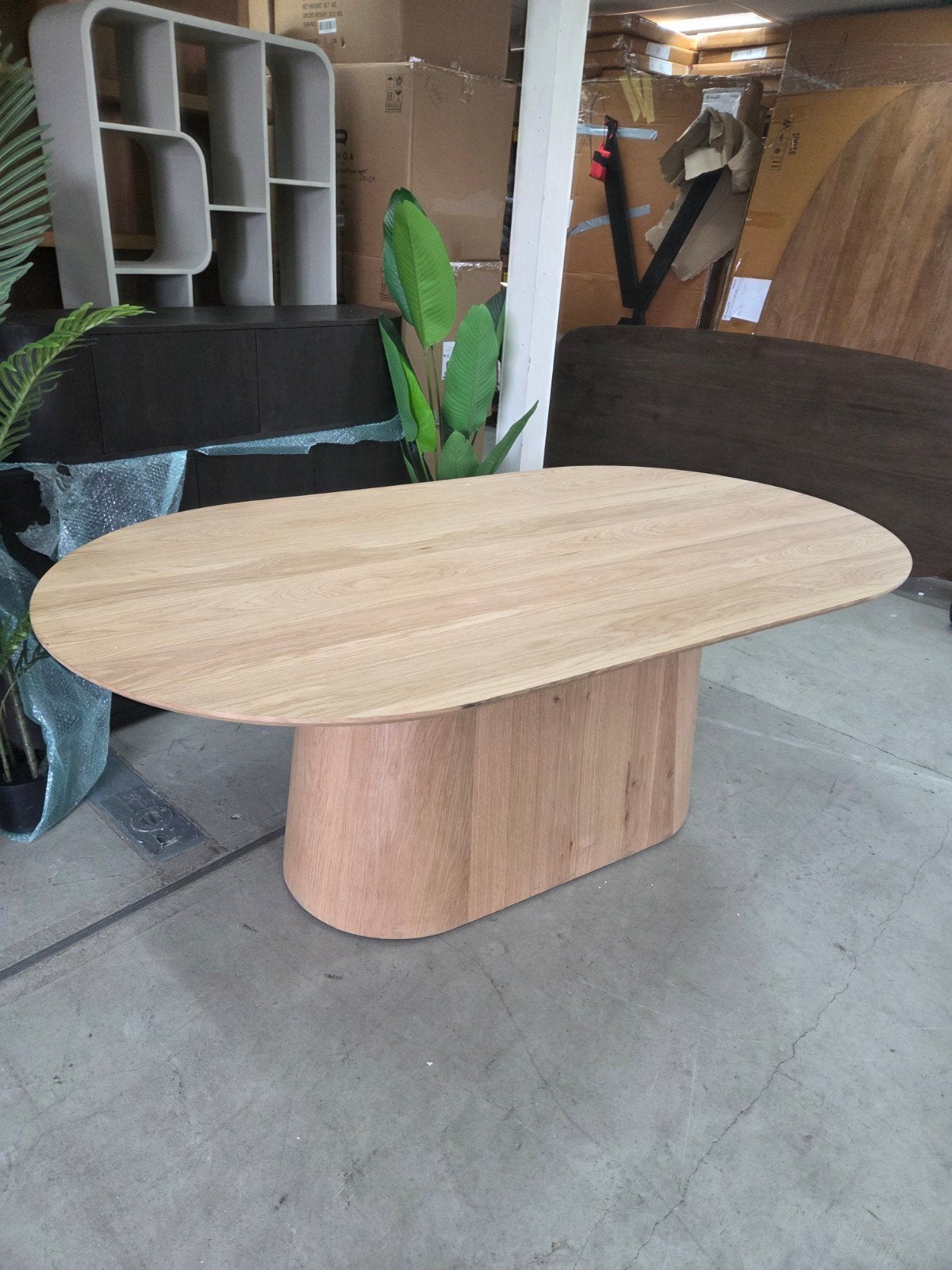 Eettafel Novero Eiken Naturel 200 x 110 cm van Livingfurn, Ophalen