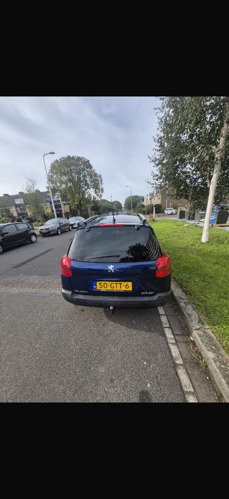 Foto 8 van Peugeot 207 1.6 16V SW AUT 2008 Blauw