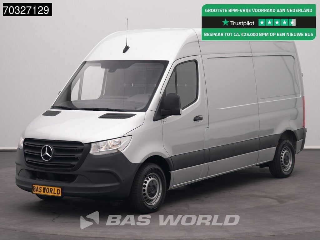 Mercedes Sprinter 215 CDI Automaat 150pk L2H2 MBUX Camera Ai, Auto's, Automaat, Stof, Gebruikt, Euro 6