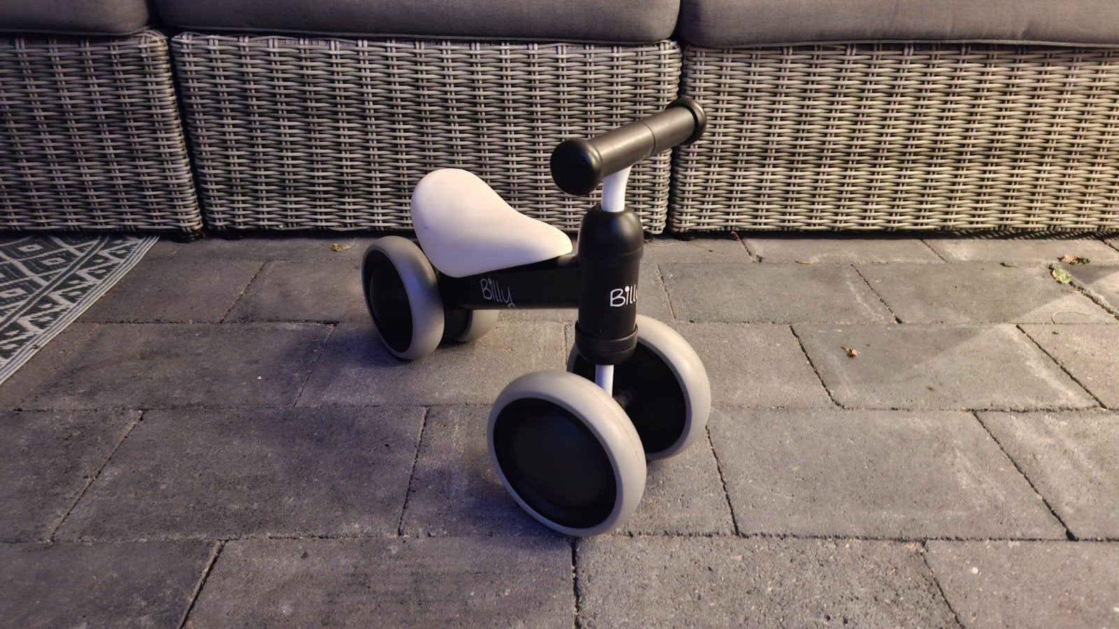Billy loopfiets, zwart, Ophalen, Zo goed als nieuw, Billy