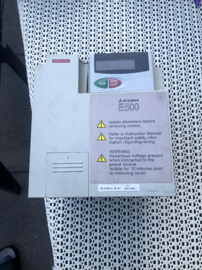 te koop:mitsubishi e500 frenkventieregelaar / 3.7 kW, Ophalen of Verzenden, Gebruikt