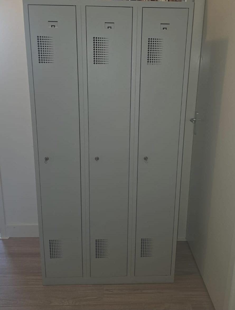Locker met 3 deuren, Ophalen, Gebruikt, Industrieel