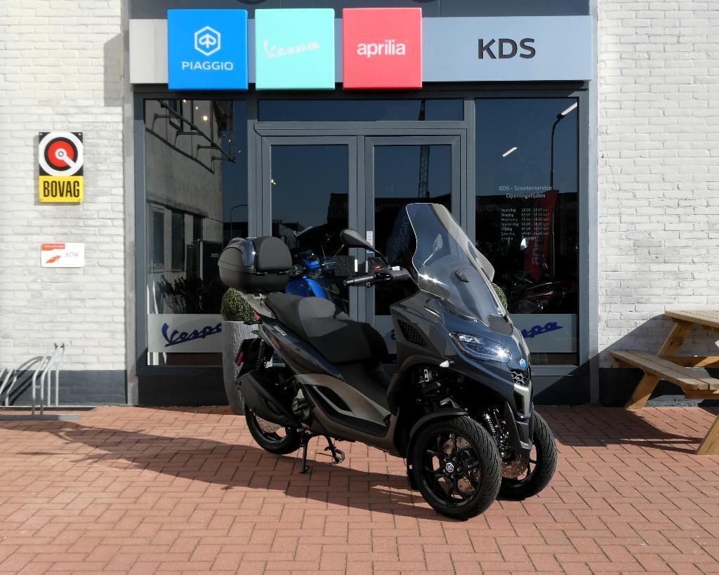 Piaggio MP3 310 incl. GRATIS TOPKOFFER+COMFORTWINDSCHERM!, Motoren, Piaggio & C. SpA, Scooter, Info@piaggio.com, Bedrijf
