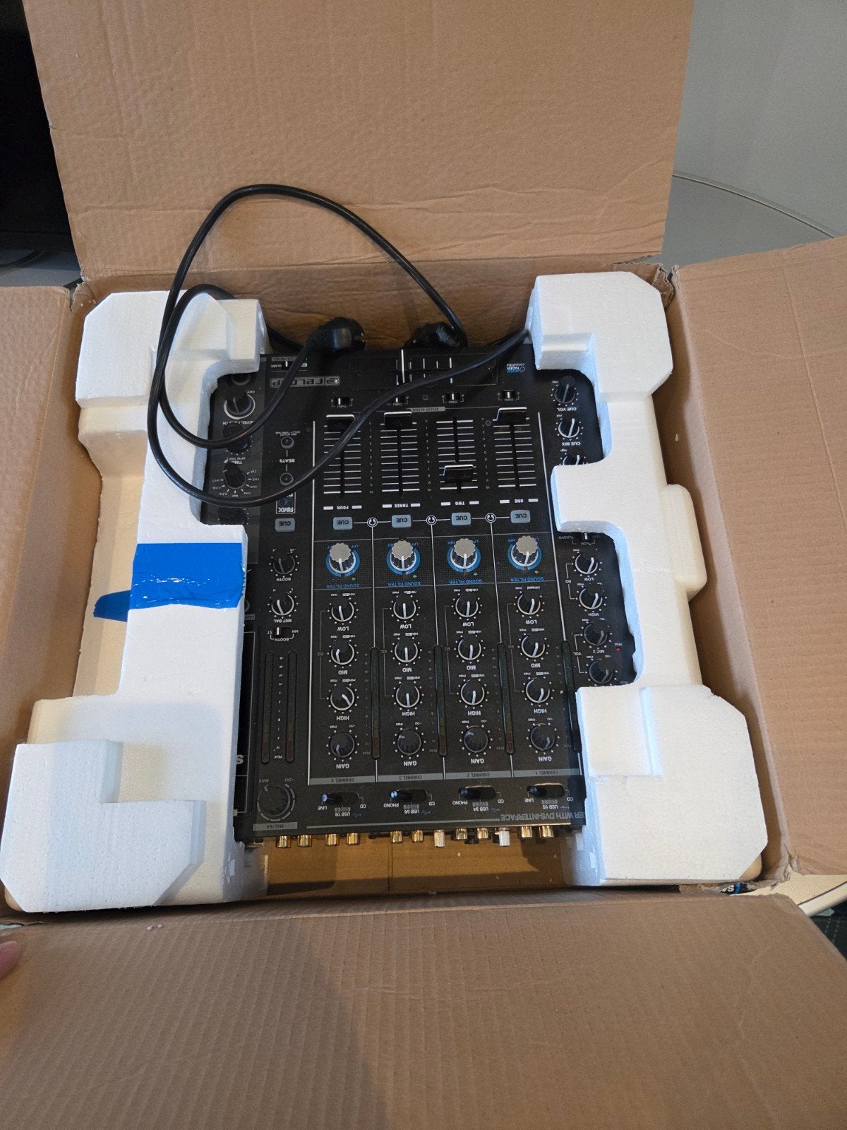 Reloop RMX-90 DVS DJ Mixer - Zo goed als nieuw, Ophalen, Zo goed als nieuw, Dj-set, Reloop
