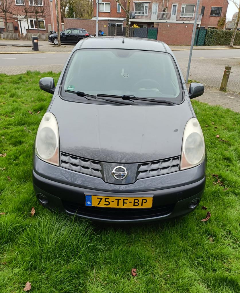Nissan Note 1.6 16V 2006 Grijs (nieuw apk!), Voorwielaandrijving, 15 km/l, 4 cilinders, 49 €/maand
