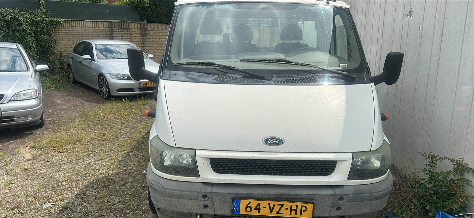Ford Transit 2.4 D 350 EF CCF 120 SRW 4.63 2001, Achterwielaandrijving, 4 cilinders, 2500 kg, Wit