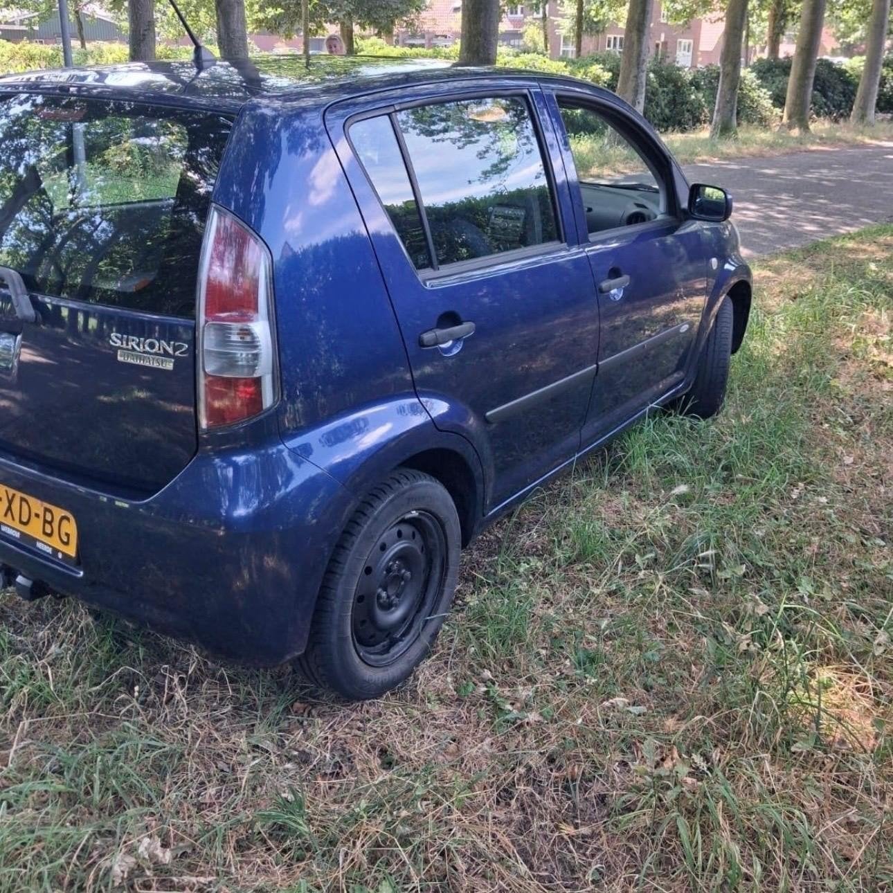Daihatsu Sirion 2007 Automaat  lage km stand, Auto's, Dealer onderhouden, Stof, 4 cilinders, Blauw