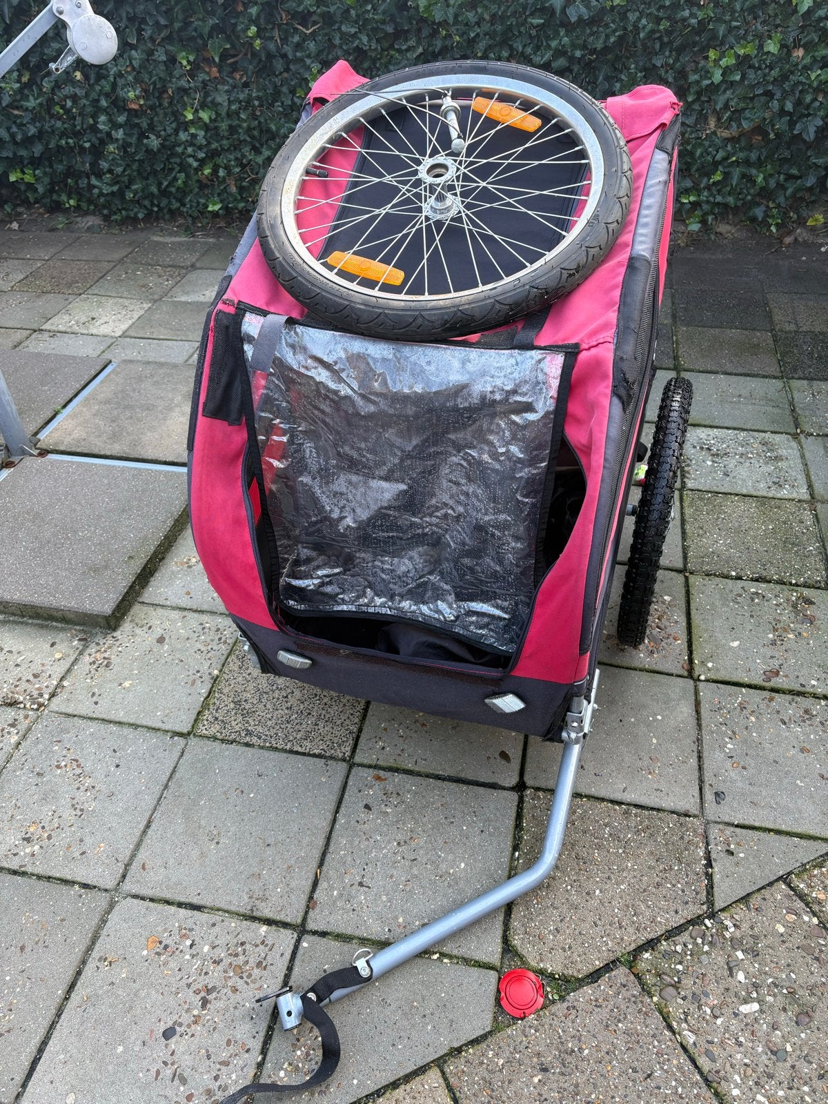 Fietskar voor kinderen honden of bagage - Rood/Zwart, Ophalen, Gebruikt, Opvouwbaar, Kinderkar