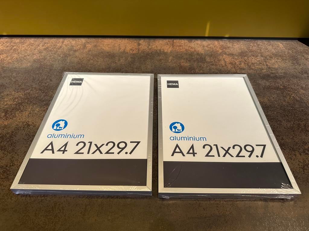 2x wissellijst A4 aluminium -NIEUW-, Minder dan 50 cm, Metaal of Aluminium, Nieuw, Ophalen of Verzenden
