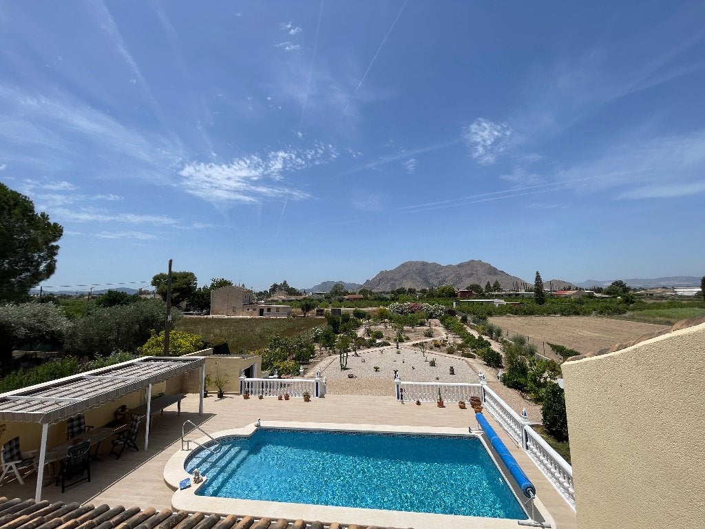 Gerenoveerde woning nabij zee en Alicante, Huizen en Kamers, 170 m², Spanje, Rafal, Almoradi, 5 kamers