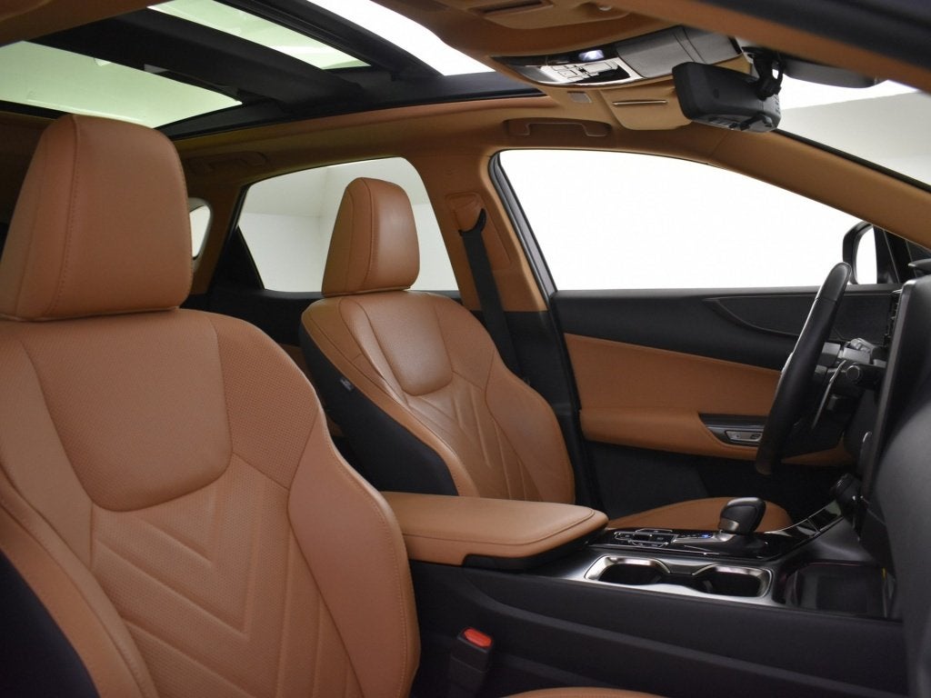 Lexus NX 350h AWD Executive Line | Panoramadak | Mark Levins, Auto's, Gebruikt, Euro 6, 4 cilinders, Zwart