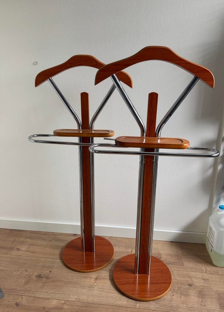Dresboy - Kledingstandaard met hanger en opbergvak, Huis en Inrichting, Woonaccessoires | Kapstokken, Gebruikt, Staande kapstok