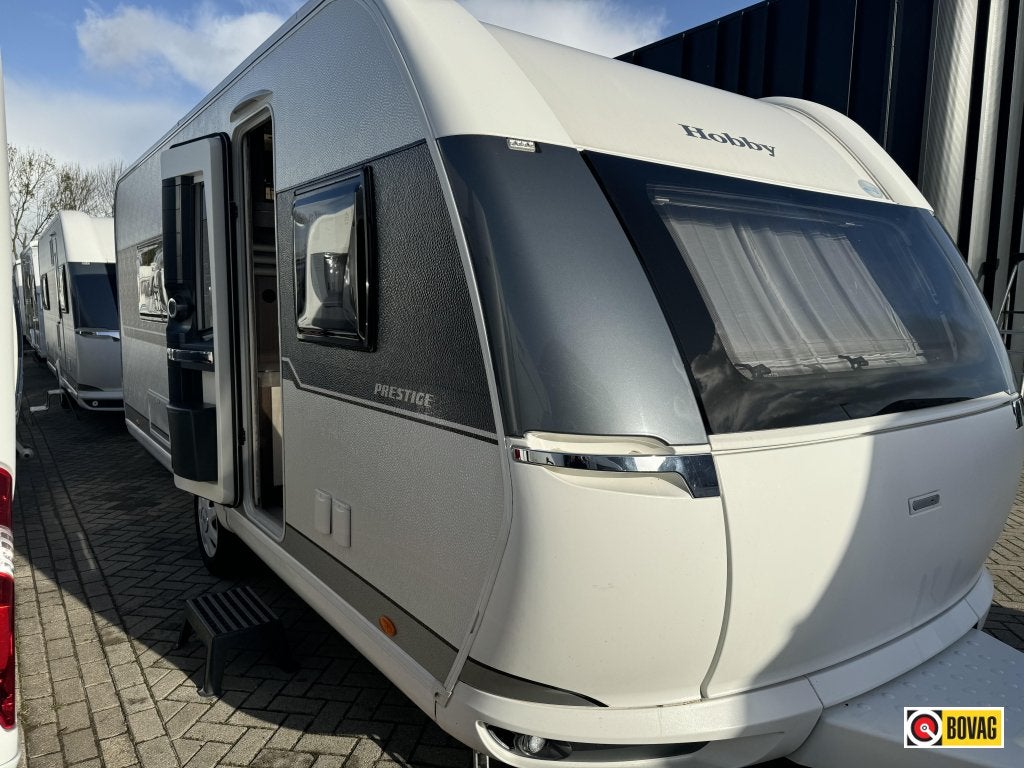 Hobby Prestige 560 WLU, Rondzit, Hobby, Schokbreker, Bedrijf