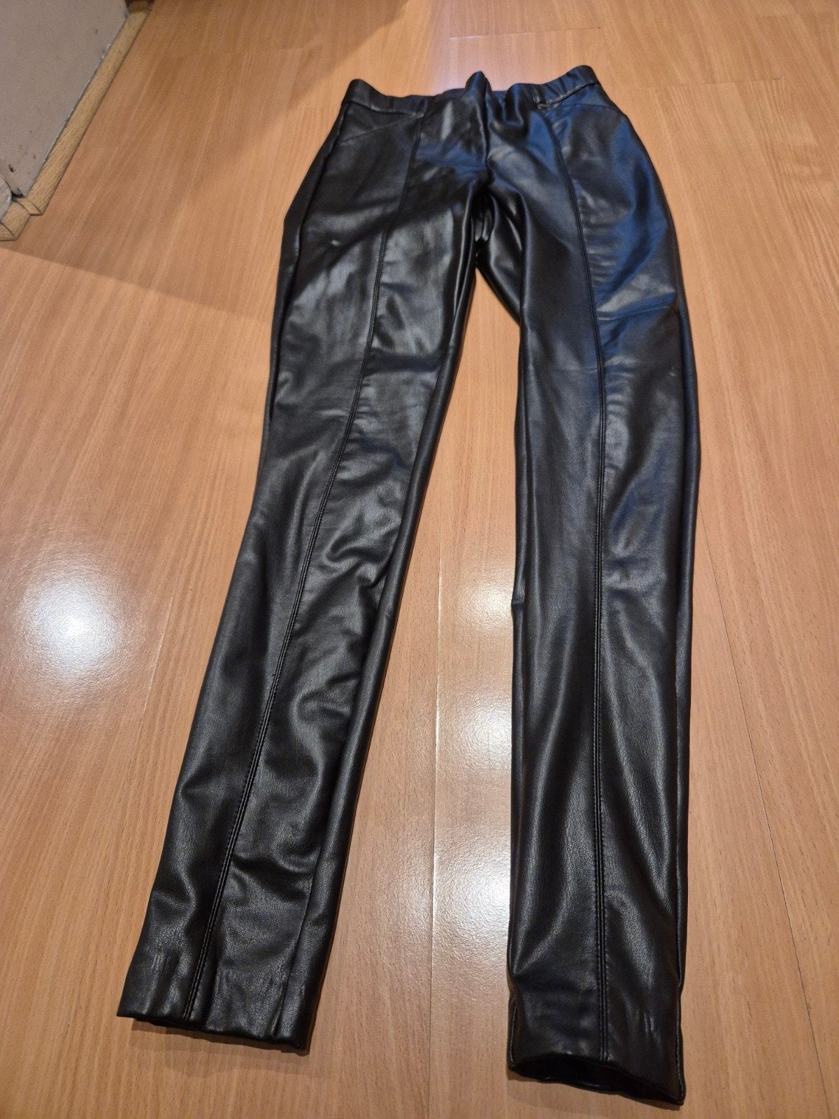 Zwarte leren broek - Maat S, Zwart, Ophalen of Verzenden, Zo goed als nieuw, Maat 36 (S)