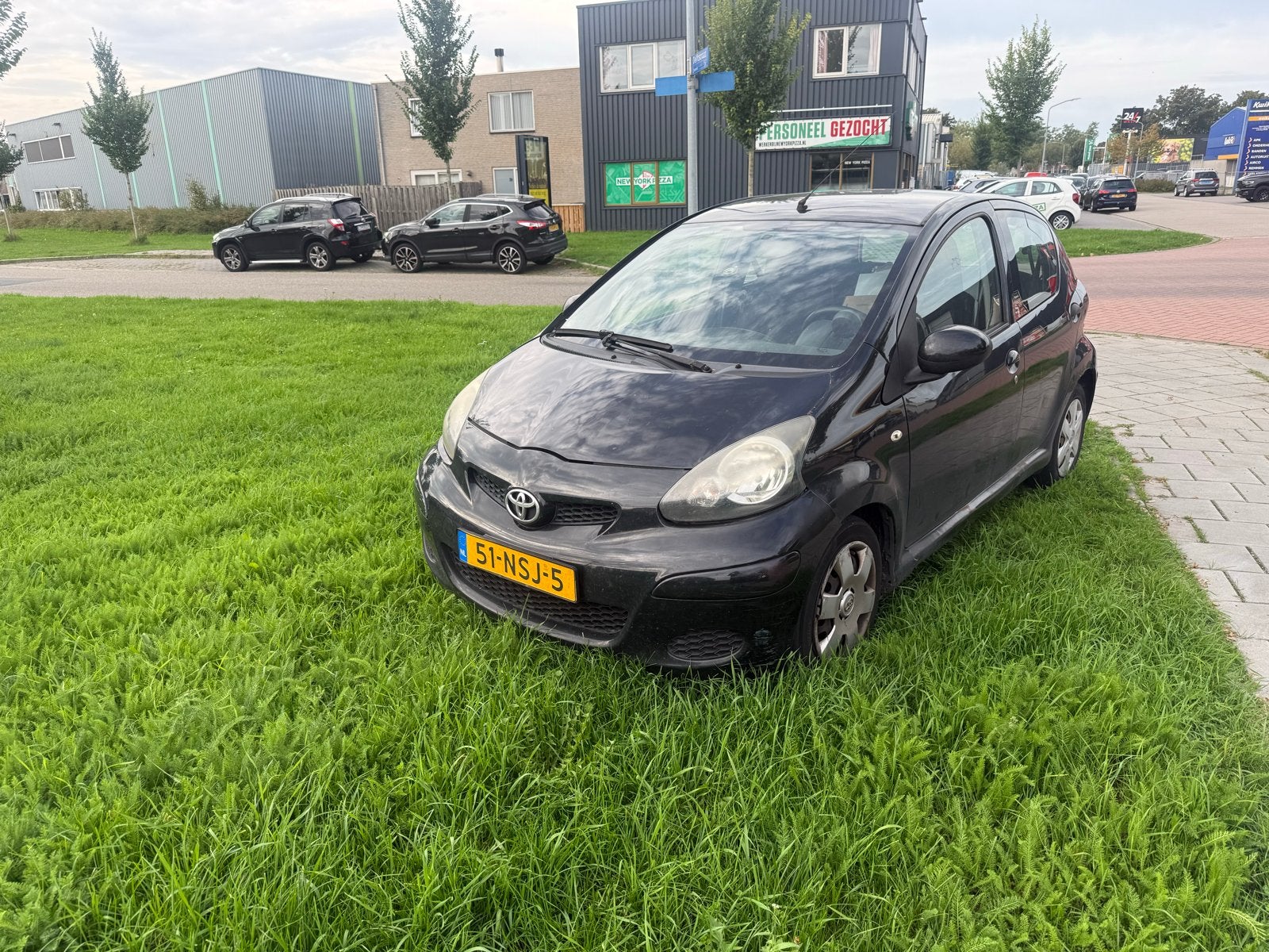 Gezocht Toyota ayco c1 en Peugeot 107, Bedrijf, Te koop