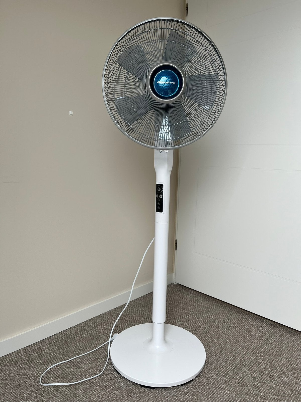 Rowenta Turbo Silence Extreme+ statiefventilator (VU5870), Ophalen, Zo goed als nieuw, Statiefventilator