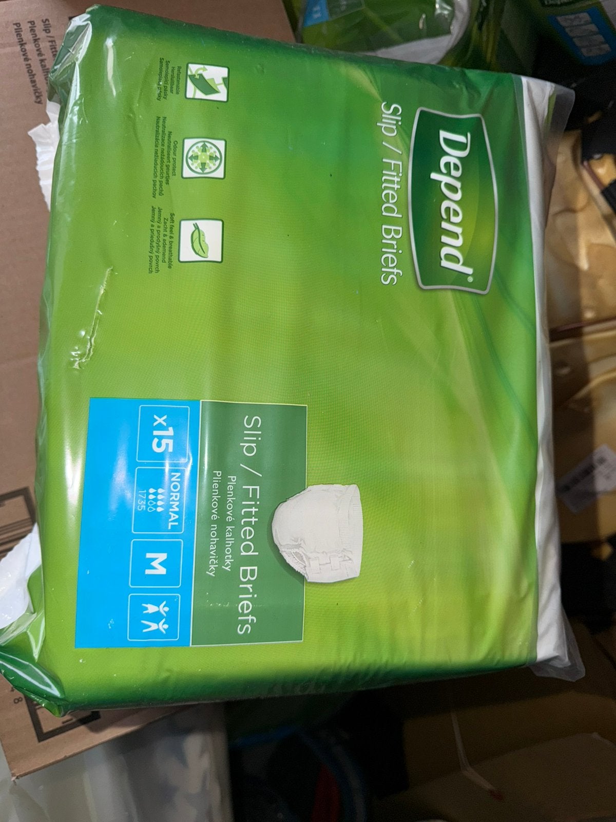 Te koop incontinent materiaal luiers maat m, Ophalen of Verzenden, Nieuw
