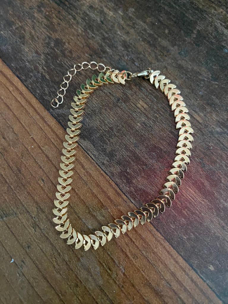 Gouden enkelbandje met blaadjespatroon, Sieraden, Tassen en Uiterlijk, Enkelbandjes en Enkelkettinkjes, Ophalen of Verzenden, Nieuw