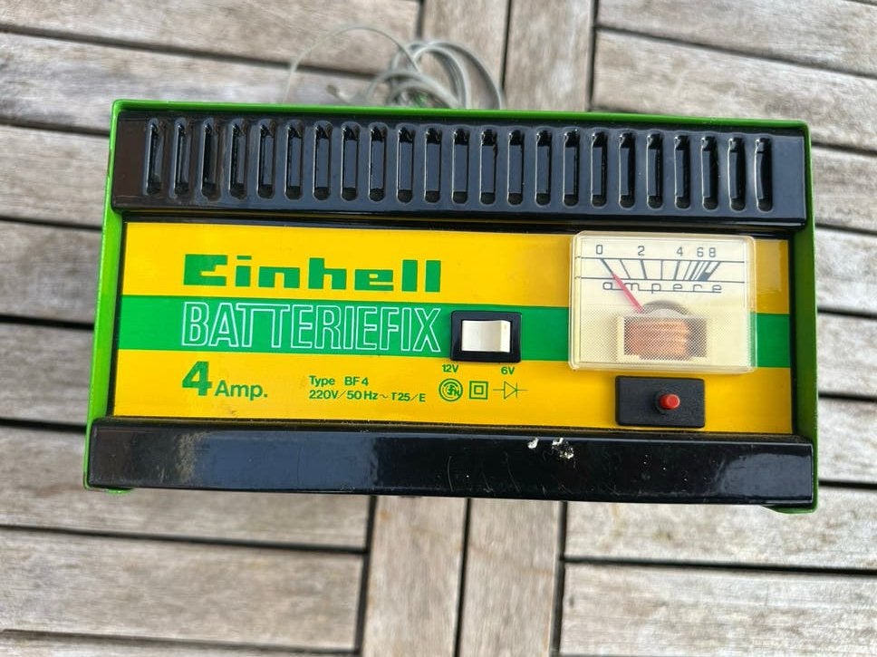 Einhell Batterijfix Acculader 4 Amp 6V/12V, Verzenden, Gebruikt