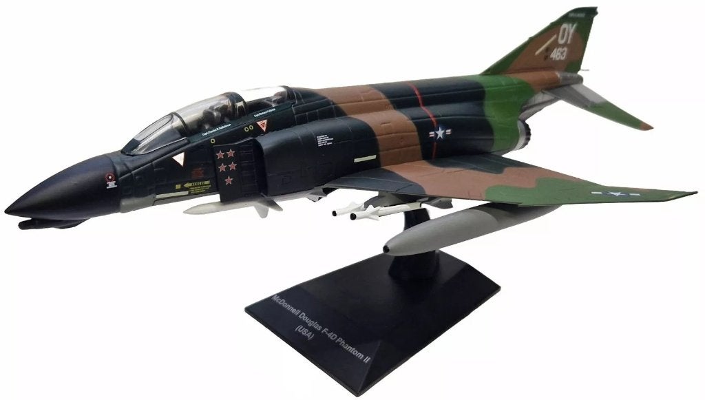 F-4D Phantom II Capt. Steve Ritchie 8th TFW U.S. Air Force, 1:144 tot 1:200, Dak Mantova Via Martiri di Belfiore 4 info@dakmantova.com