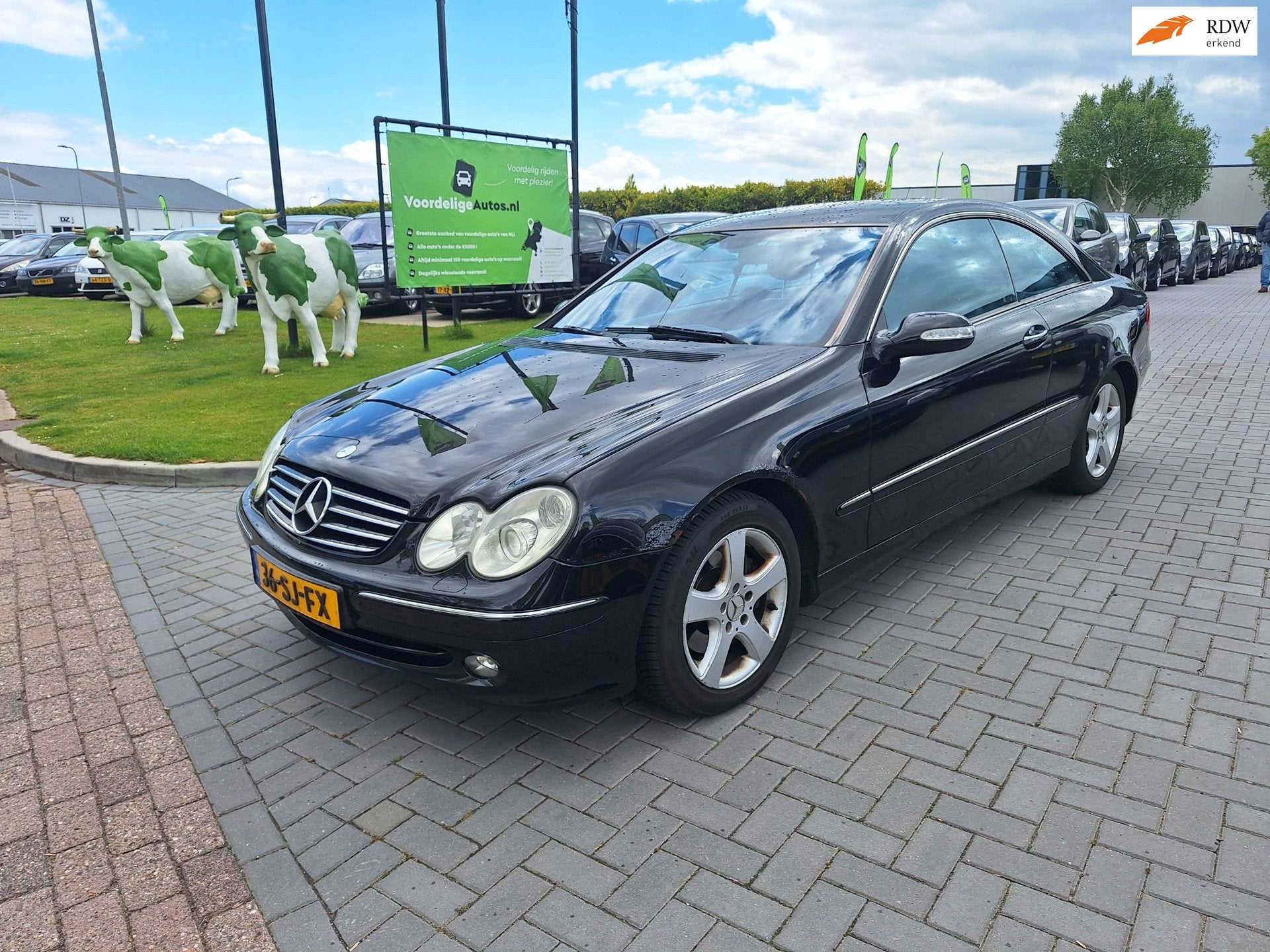 Mercedes-Benz CLK-klasse Coupé 320 Elegance / Zeer vlotte a, Automaat, Achterwielaandrijving, Zwart, Bedrijf