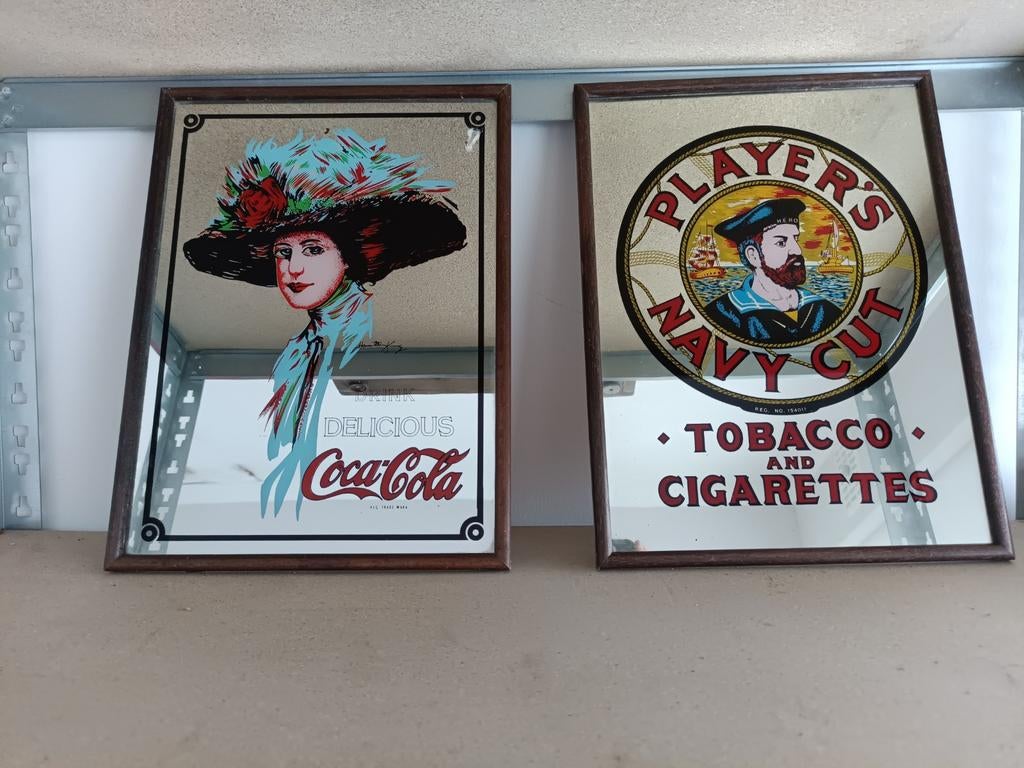 Vintage reclame spiegels: Coca Cola & Player's Navy Cut, Ophalen, Rechthoekig, Minder dan 50 cm, Minder dan 100 cm