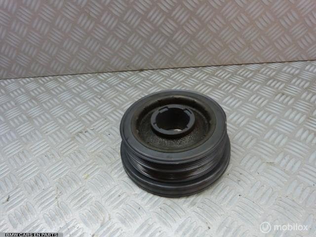 Krukaspoelie BMW 5-serie E60 E66 E90 m57 diesel e83, Gebruikt, Ophalen of Verzenden, BMW, BMW