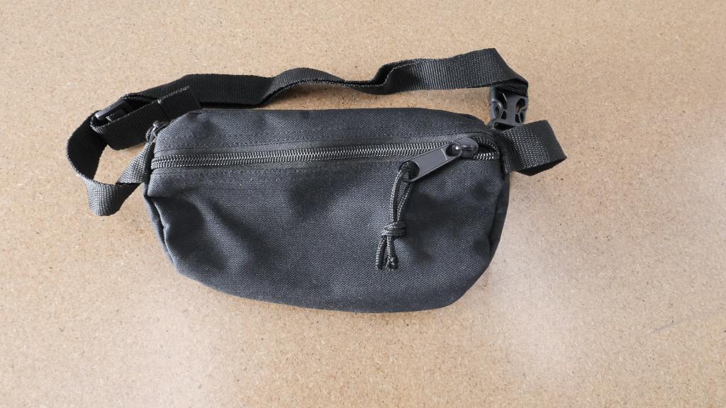 Heuptas, Sieraden, Tassen en Uiterlijk, Zwart, Minder dan 40 cm, Minder dan 35 cm, Zo goed als nieuw