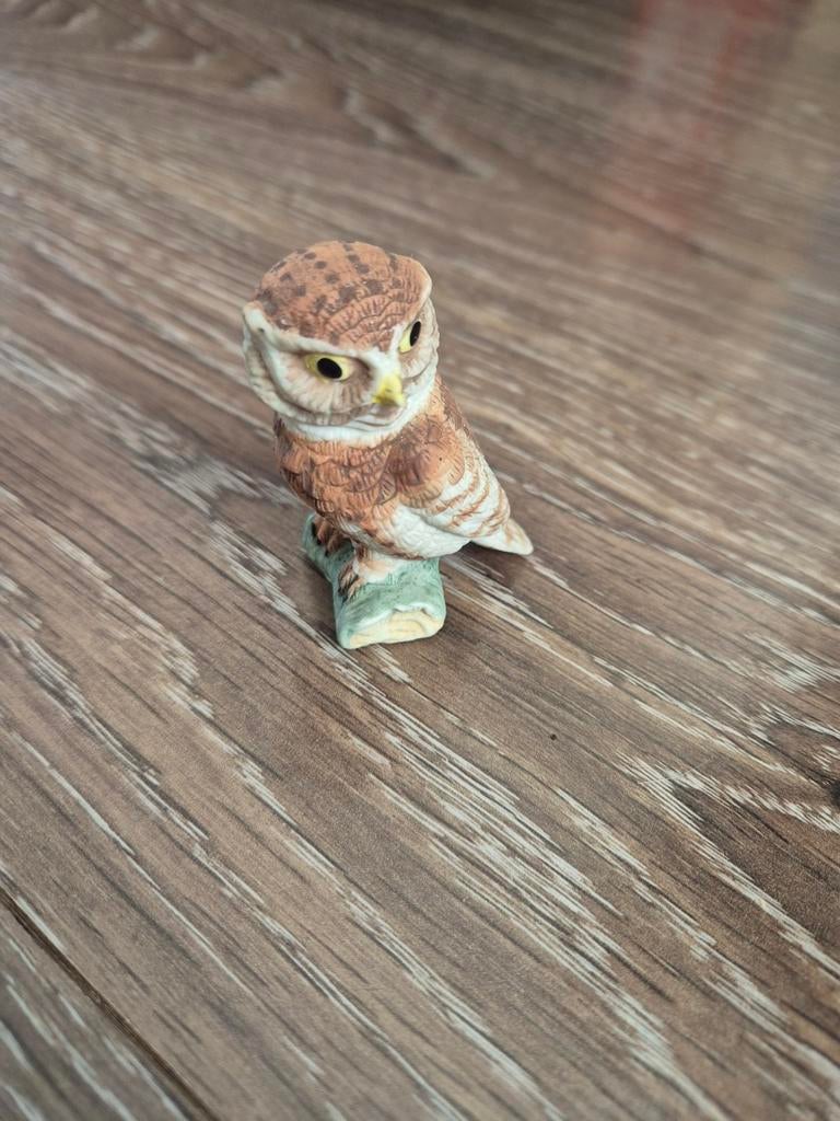 Schattig porseleinen uil beeldje - Royal, Verzamelen, Beelden en Beeldjes, Zo goed als nieuw, Dier, Ophalen of Verzenden