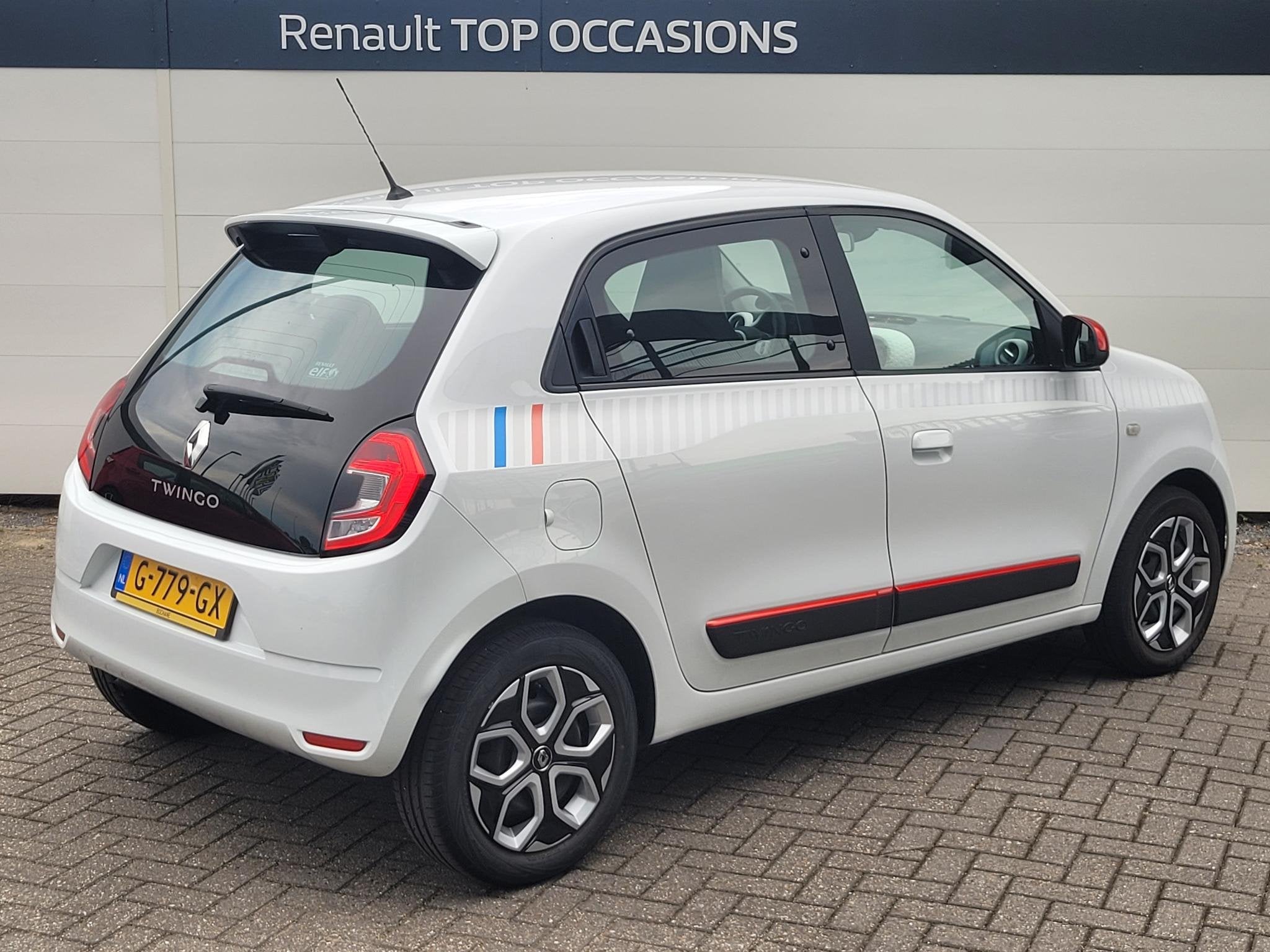 Renault Twingo 1.0 SCe Collection 100% Dealer Onderhouden |, Auto's, Renault, Elektrische ramen, Gebruikt, Met garantie (alle)