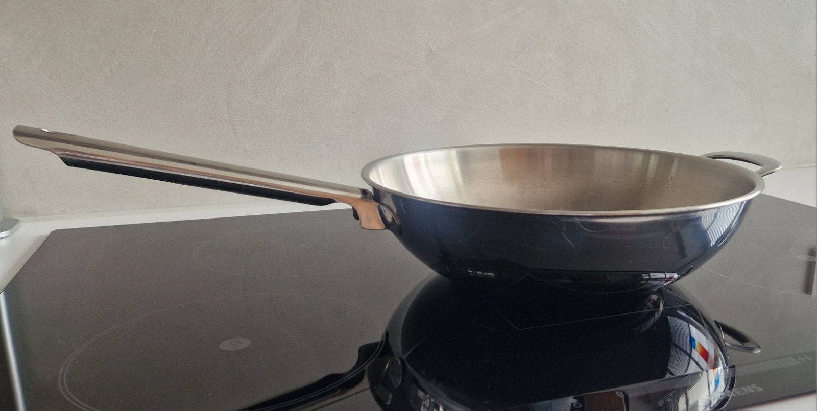 HABONNE RVS WOKPAN Doorsnee 30 cm, Huis en Inrichting, Keuken | Potten en Pannen, Ophalen of Verzenden, Gebruikt, Rvs, Wok
