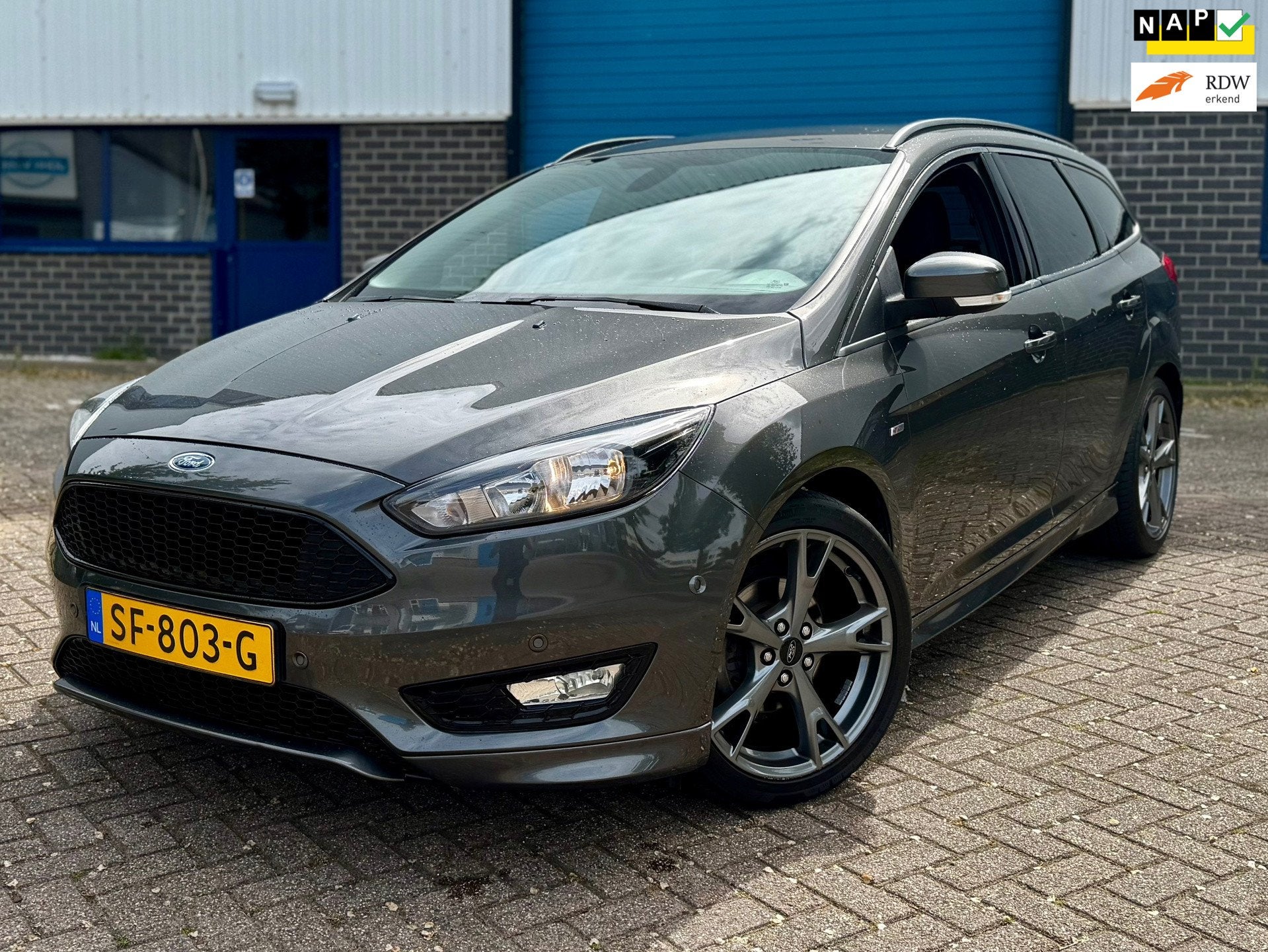 Ford Focus Wagon 1.0 ST-Line * NAP * NIEUWE DISTRIBUTIE *, 125 pk, Gebruikt, Euro 6, Origineel Nederlands