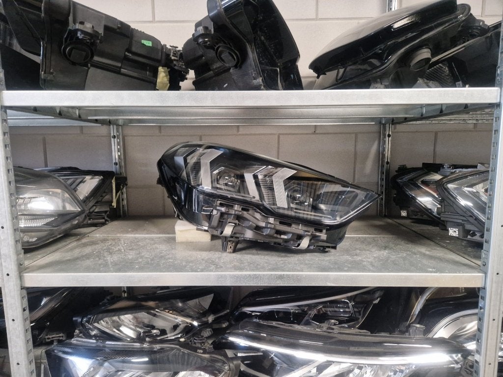 Bmw X2 U10 VOL LED koplamp rechts, Ophalen of Verzenden, Gebruikt, BMW