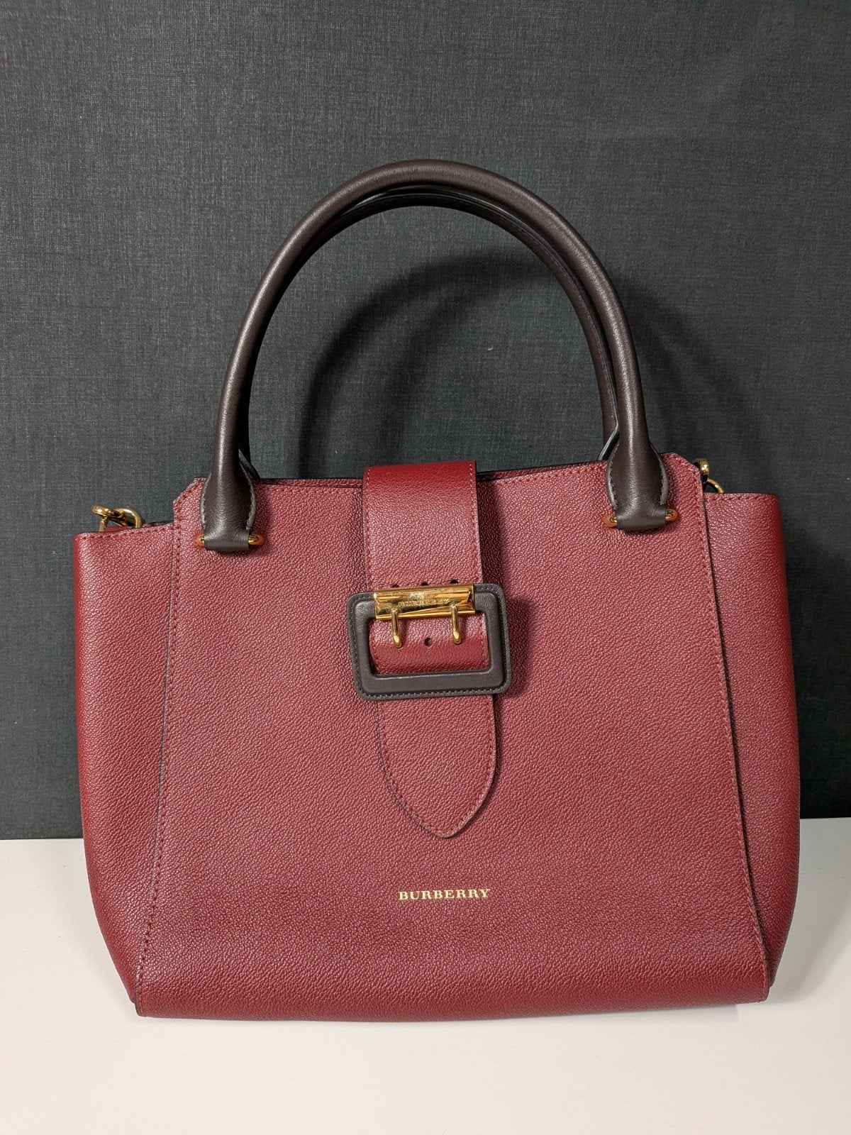 Burberry Soft Grain Buckle Tote – Antique Red, Ophalen of Verzenden, Zo goed als nieuw, Nvt, Handtas