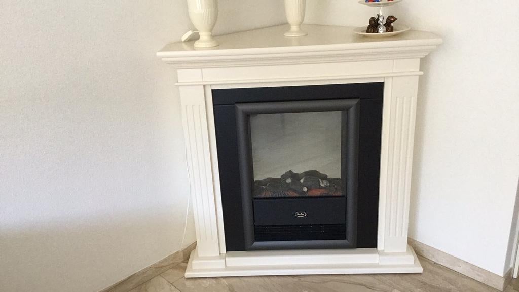 Hoekschouw met Rubykachel met ook electrice verwarming, Ophalen, Gebruikt, Vrijstaande haard, Elektrische haard