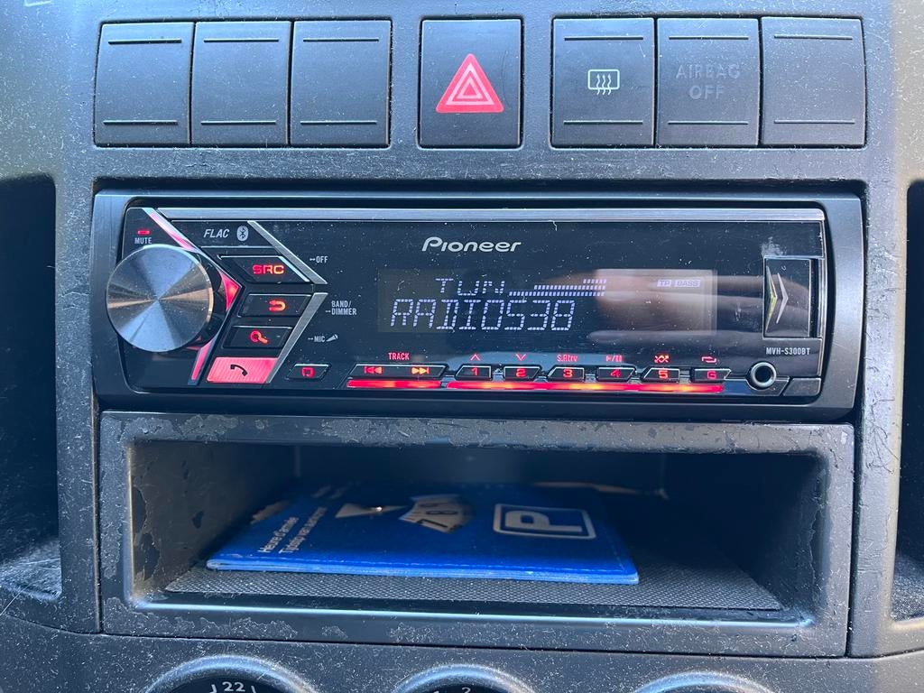 Pioneer MVH-S300BT Autoradio zonder Bluetooth, Ophalen of Verzenden, Gebruikt