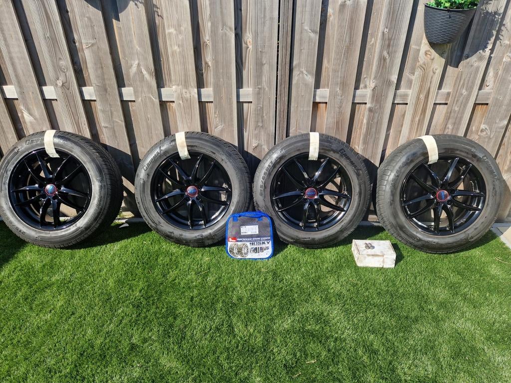 Set 17 inch Ronal velgen 5x108 +  winterbanden 215/65/R17, Ophalen of Verzenden, Gebruikt, Volvo
