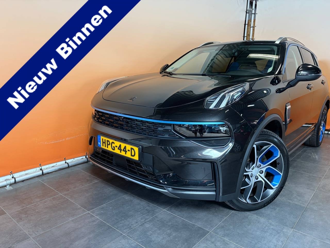 Lynk & Co 01 1.5 TREKHAAK | DEALER ONDERH | SOH 95,44% | FAB, Stof, 1800 kg, Met garantie (alle), Zwart