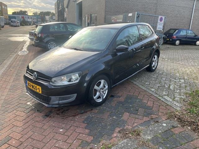 Volkswagen Polo 1.4-16V Comfortline! Airco! Nette auto!, Voorwielaandrijving, 4 cilinders, Zwart, Origineel Nederlands