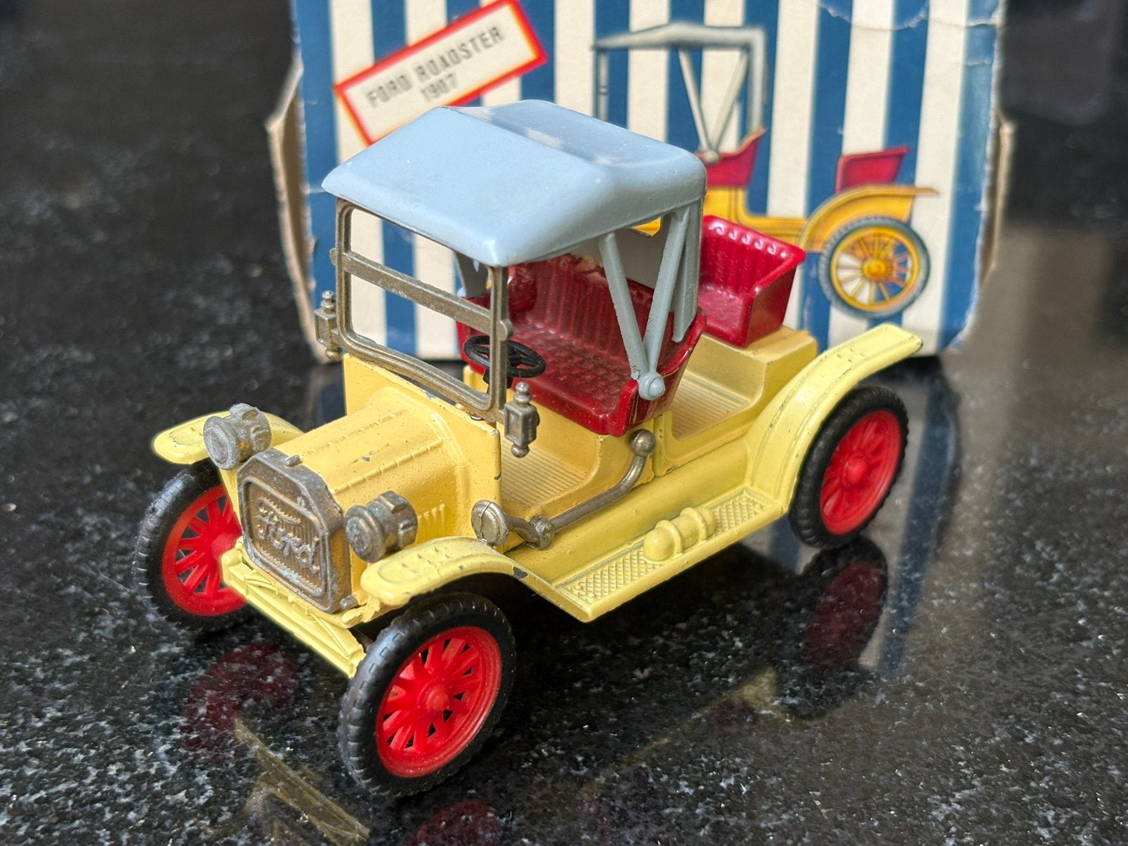 Ford Roadster 1907 1:43 Ziss Model, Ophalen of Verzenden, Gebruikt, Auto, Norev